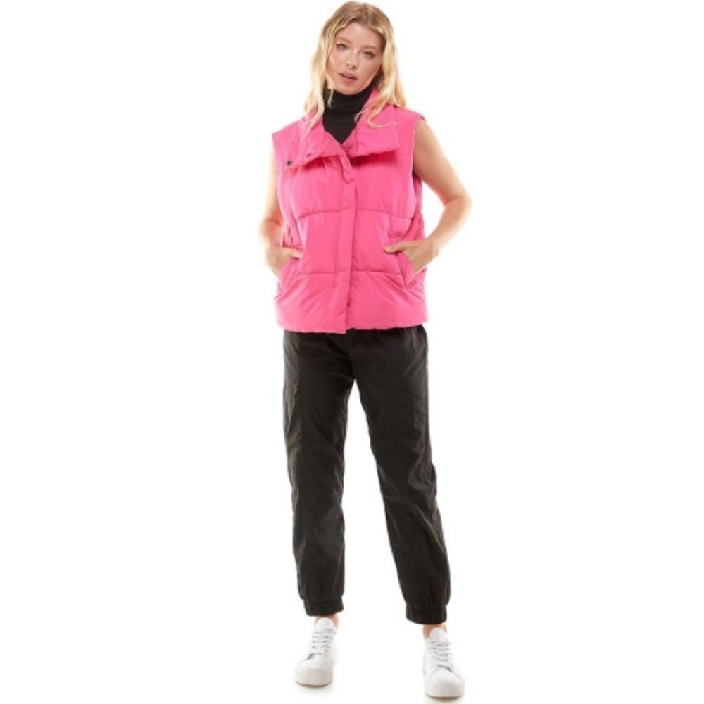 Women's TCEC Funnel Neck Puffer Vest - Picture 3 of 11
